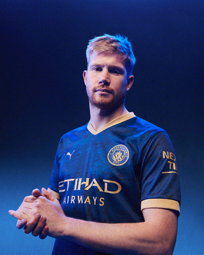 沪媒：莱昂纳多伤势没完全康复，刘若钒等人也有不同程度伤病（沪媒称莱昂纳多尚未完全康复，刘若钒等队友亦有不同程度伤情）