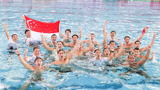 查洛巴：因哥哥加盟而爱上切尔西，芒特是我足球圈第一个好友（查洛巴：哥哥加盟让我爱上蓝军，芒特是我足坛的第一个朋友）