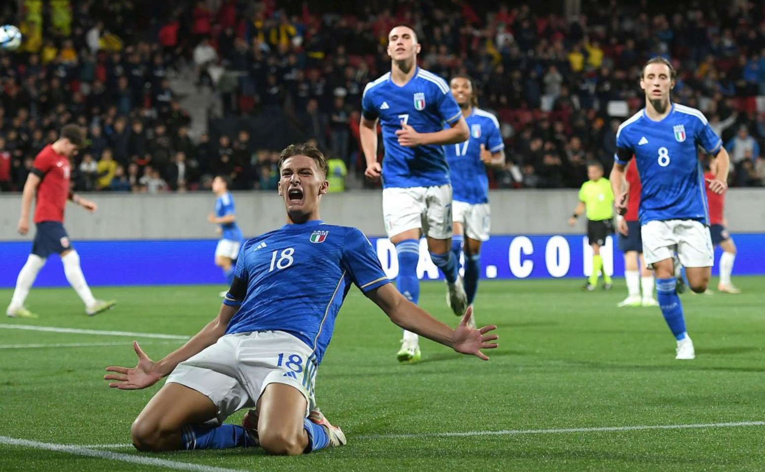 法尔克：切尔西是欧洲最好的球队之一，但我们不畏惧任何对手（法尔克：切尔西属欧洲顶级强队，但我们无惧任何对手）