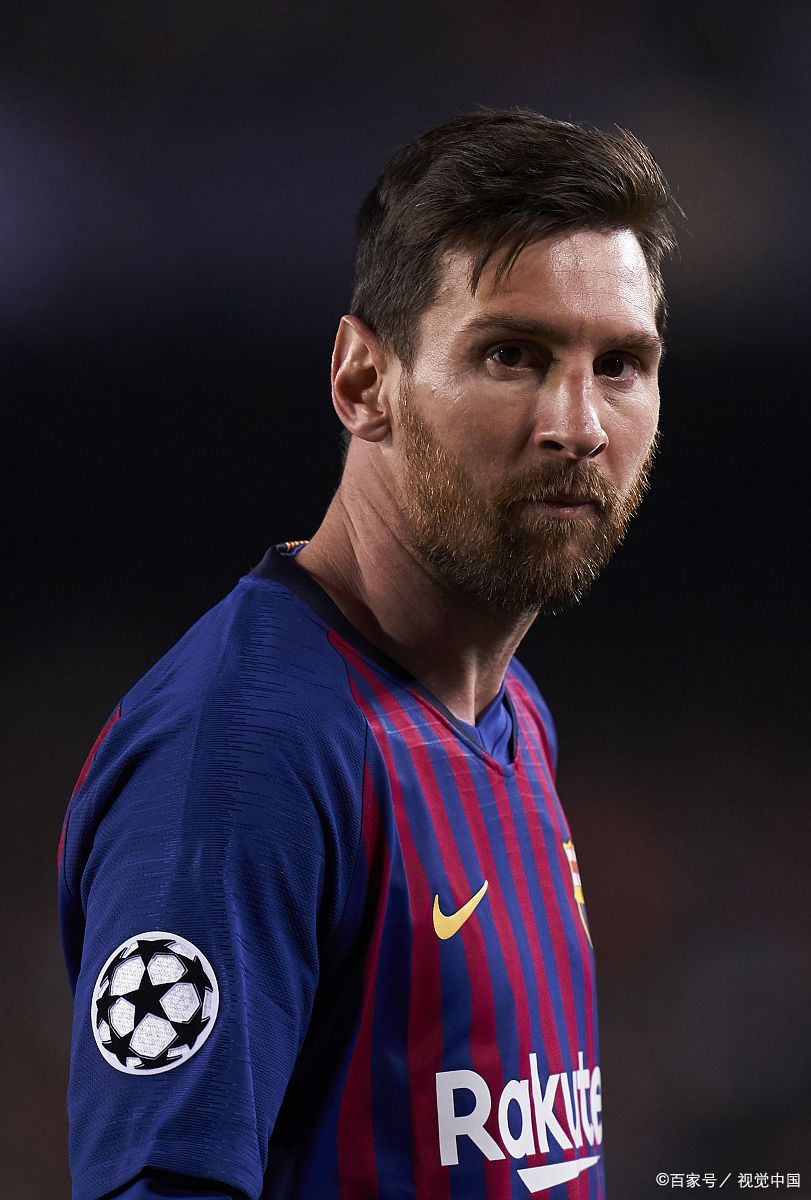 请不要在文艺演出中插播世界杯抽签（文艺演出请勿穿插世界杯抽签）