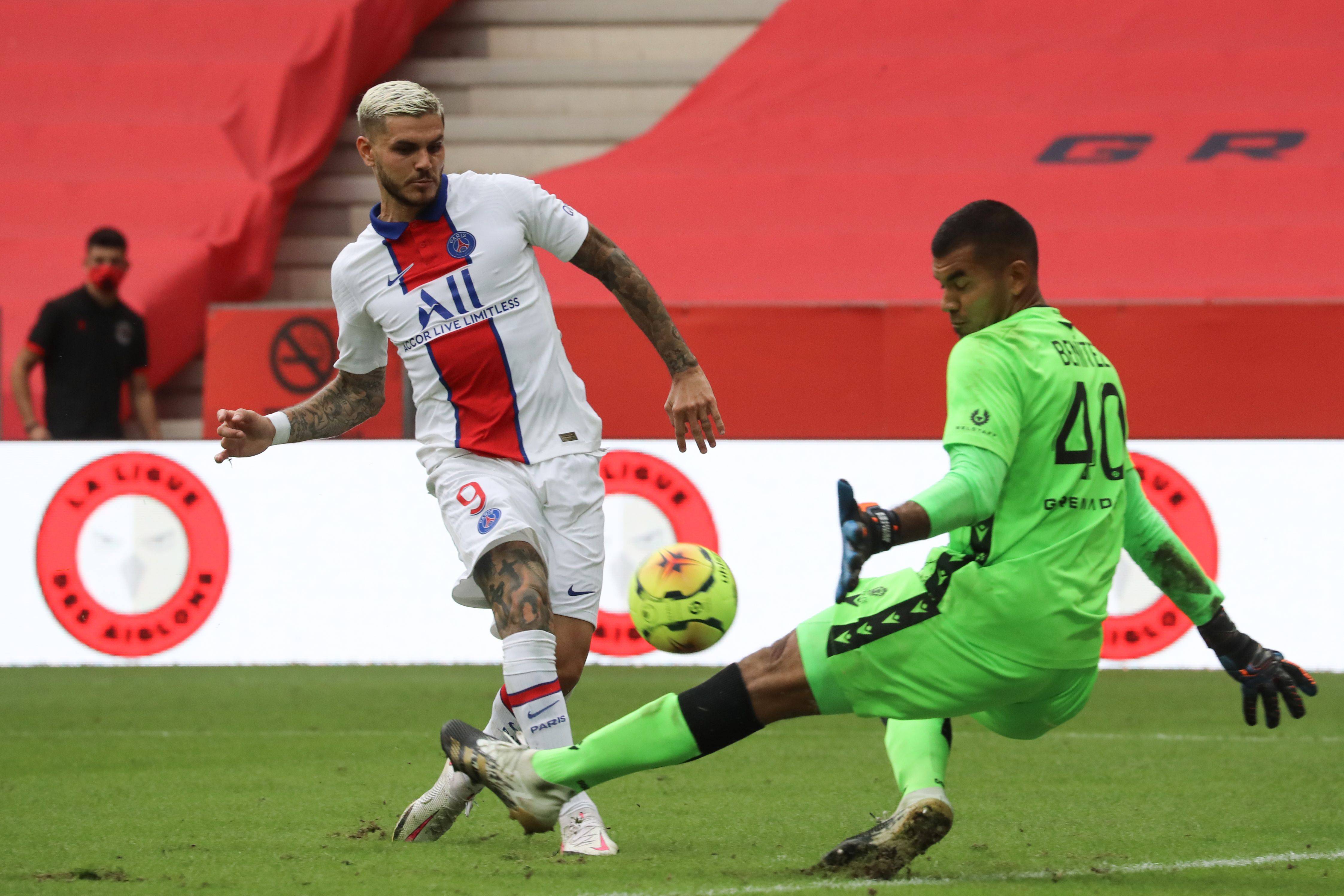 意甲：尤文2-1小胜佛罗伦萨（意甲联赛：尤文2比1险胜佛罗伦萨）