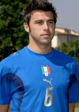 葡超战报：阿格霍瓦双响，波尔图3-1阿马多拉之星（葡超：阿格霍瓦梅开二度，波尔图3-1力克阿马多拉之星）