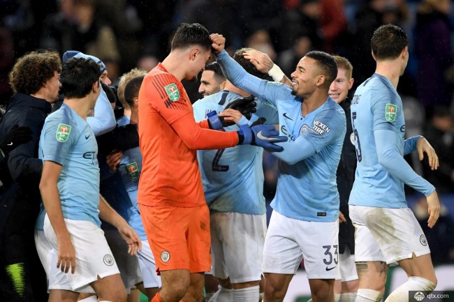 扬科维奇：我和邵佳一很早就认识，他兼具中欧足球特质（扬科维奇：与邵佳一相识已久，他兼有中式与欧式足球风格）