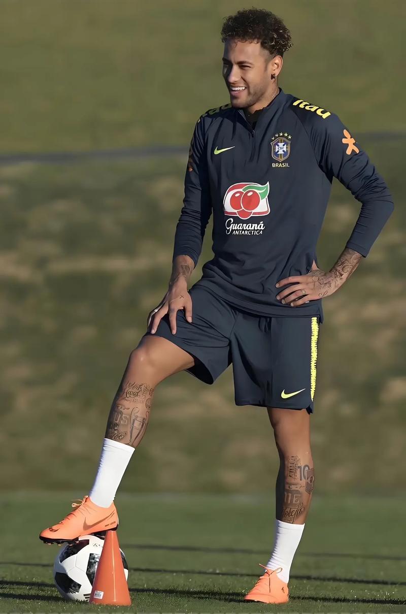 弗兰克：德拉古辛接近回归球队，对阵阿森纳会是场激烈的比赛（弗兰克：德拉古辛有望复出，战阿森纳将是一场硬仗）